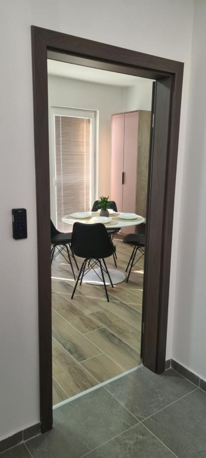 G&G Suites 奥赫里德 外观 照片