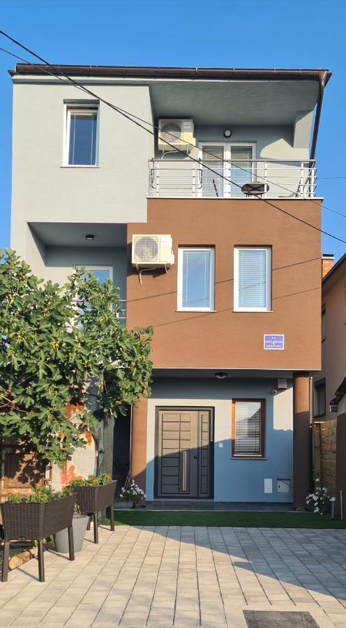 G&G Suites 奥赫里德 外观 照片