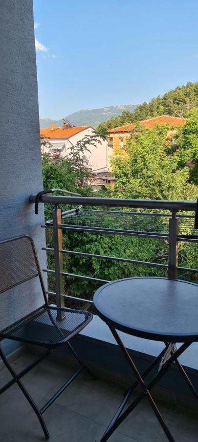 G&G Suites 奥赫里德 外观 照片